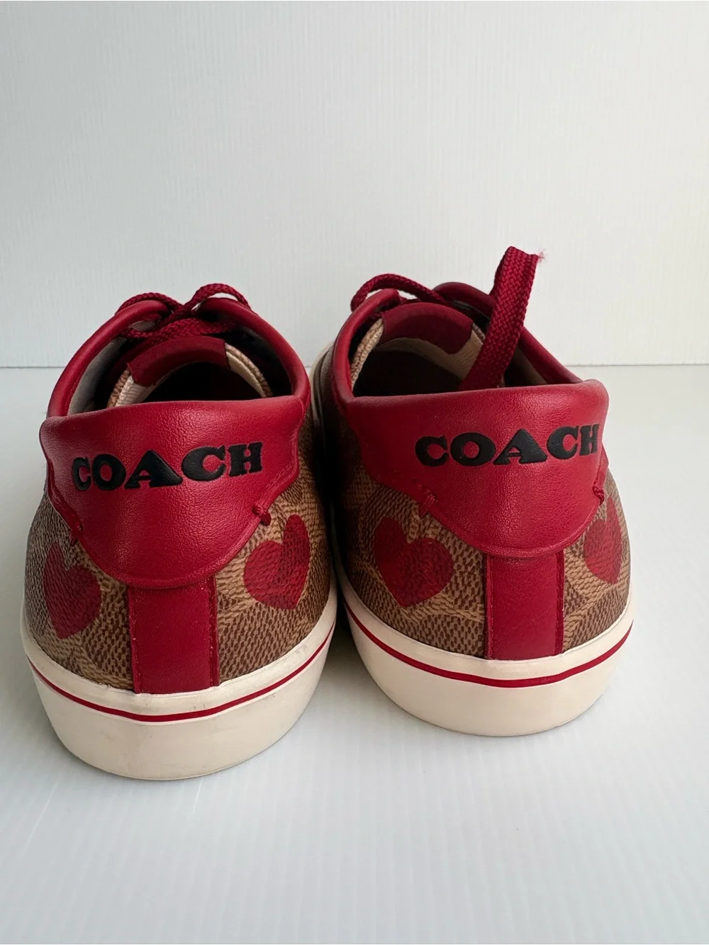 Coach City sole Skate Sneakers Coated Canvas Sz 8.5 B Electric Red Heart EUC